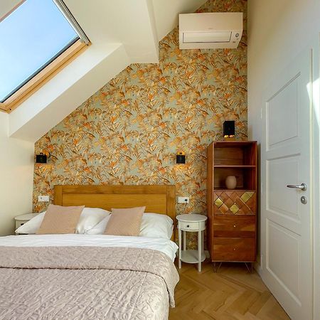 Stupartska - Attic Old Town Residence Prague Exterior photo